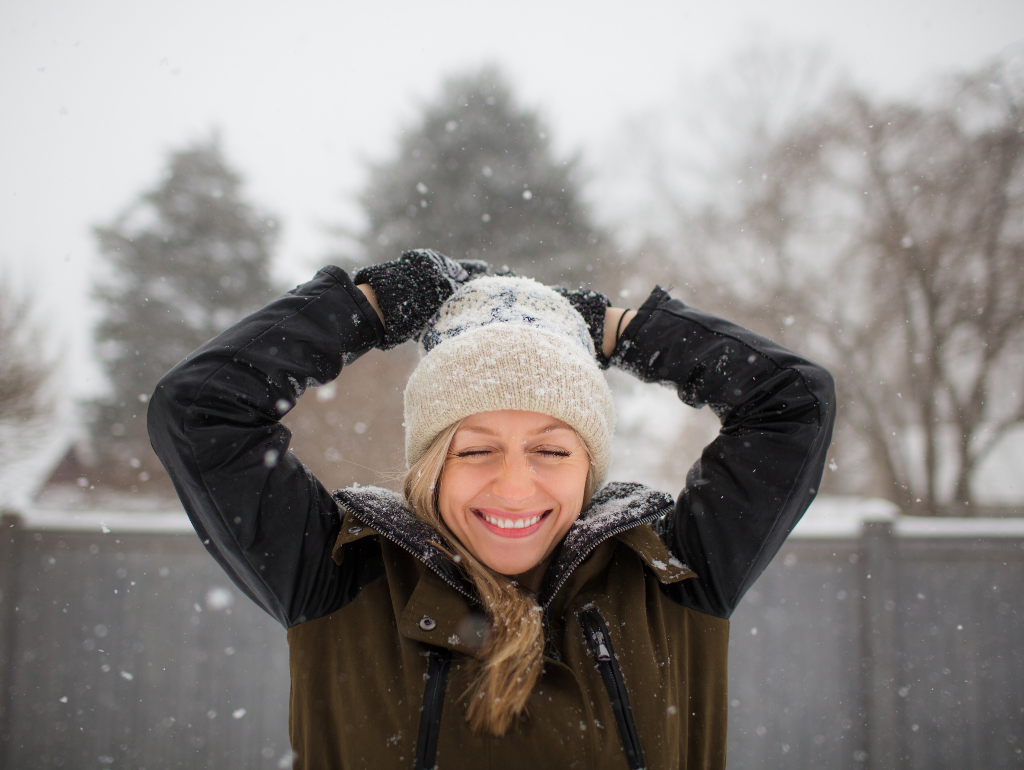 Adapting Your Skincare Routine to Extreme Weather Conditions