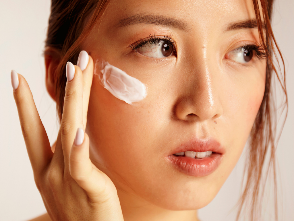 How to Customize Your Skincare Routine Based on Skin Type