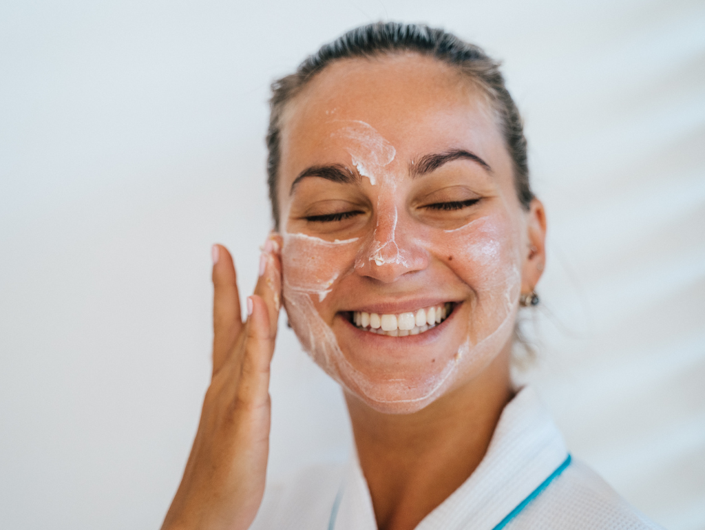 Types of Moisturizers That Work Wonders for Dry Skin