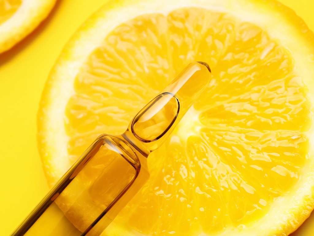 Vitamin C and Niacinamide: Can They Be Used Together? 