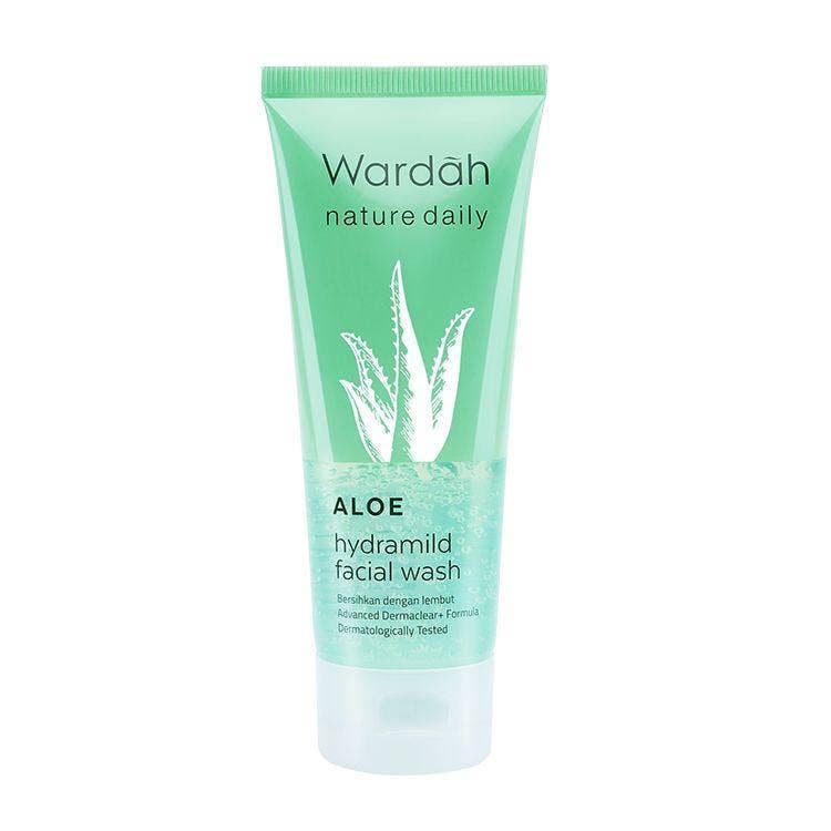 wardah-nature-daily-aloe-hydramild-facial-wash-100ml