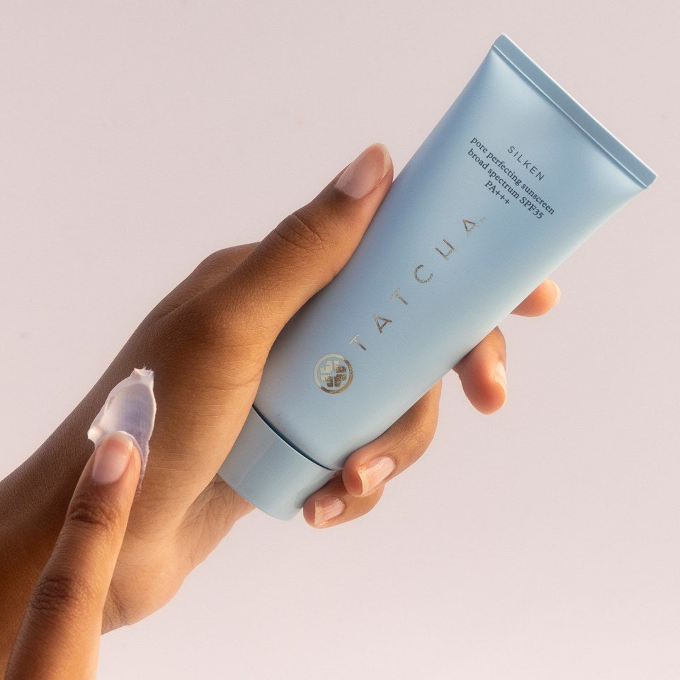 The Silken Pore Perfecting Sunscreen SPF35