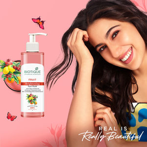 Biotique Fruit Brightening Face Wash 100% Pure & Natural 200 ml