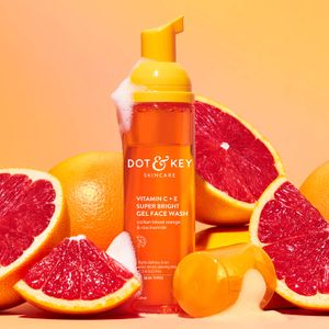 Dot & Key Vitamin C Super Bright Foaming Face Wash For Dull & Pigmented Skin| With Triple Vitamin C, Blood Orange & Papaya | Silphate Free | 80 ml