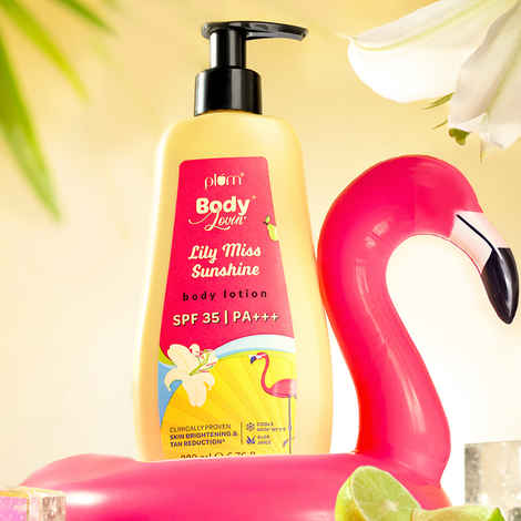 Plum BodyLovin' Lilly Miss Sunshine SPF 35 PA+++ Body Lotion | Brightens, Protects & Cools Skin | No White Cast | Hydrates For Upto 72 Hours | Fresh Floral Fragrance Withn Notes Of Pear, Lilly & Musk (200 ml)