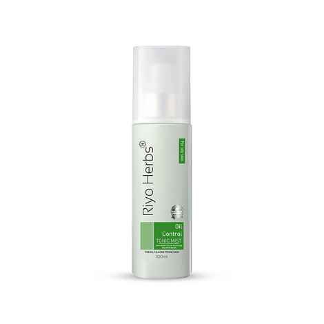 Riyo Herbs Oil Control Tonic Mist With Rosemary Extract For Oily and Acne Prone Skin, 100 ml